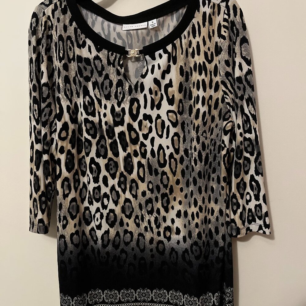 LIKE NEW} Susan Graver's Animal Print Liquid Knit, Embellished Top / Size M
